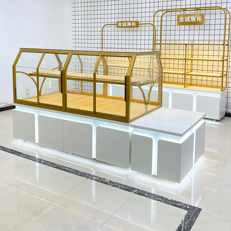 Kitchen Baking Island - Ekmek Dolabı Vitrini: Orta Ada Tarafı