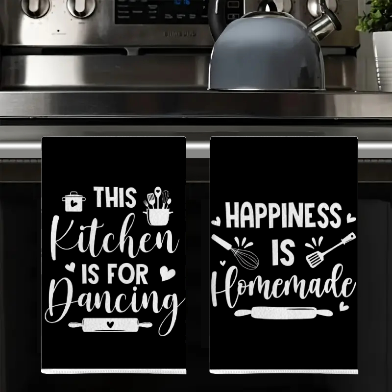 2 Adet, Siyah Zemin Üzerine Eğ - Kitchen Baking Background incelemesi ve fiyatı